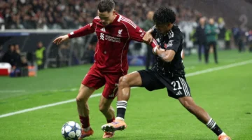 موعد مباراة برينتفورد وليفربول في الدوري الإنجليزي الممتاز 2025-2026 وتفاصيل القنوات الناقلة المعتمدة